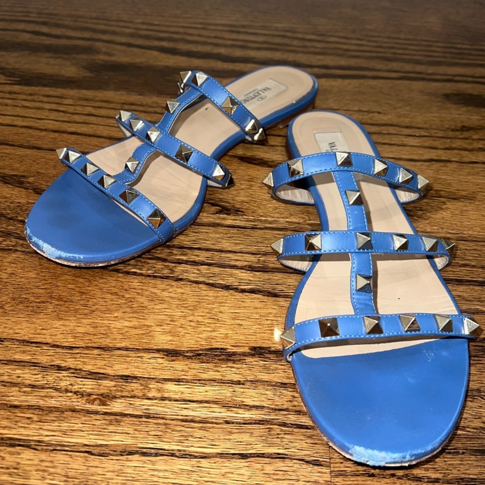 Valentino Blue Studded Women's Sandals/ 38 1/2